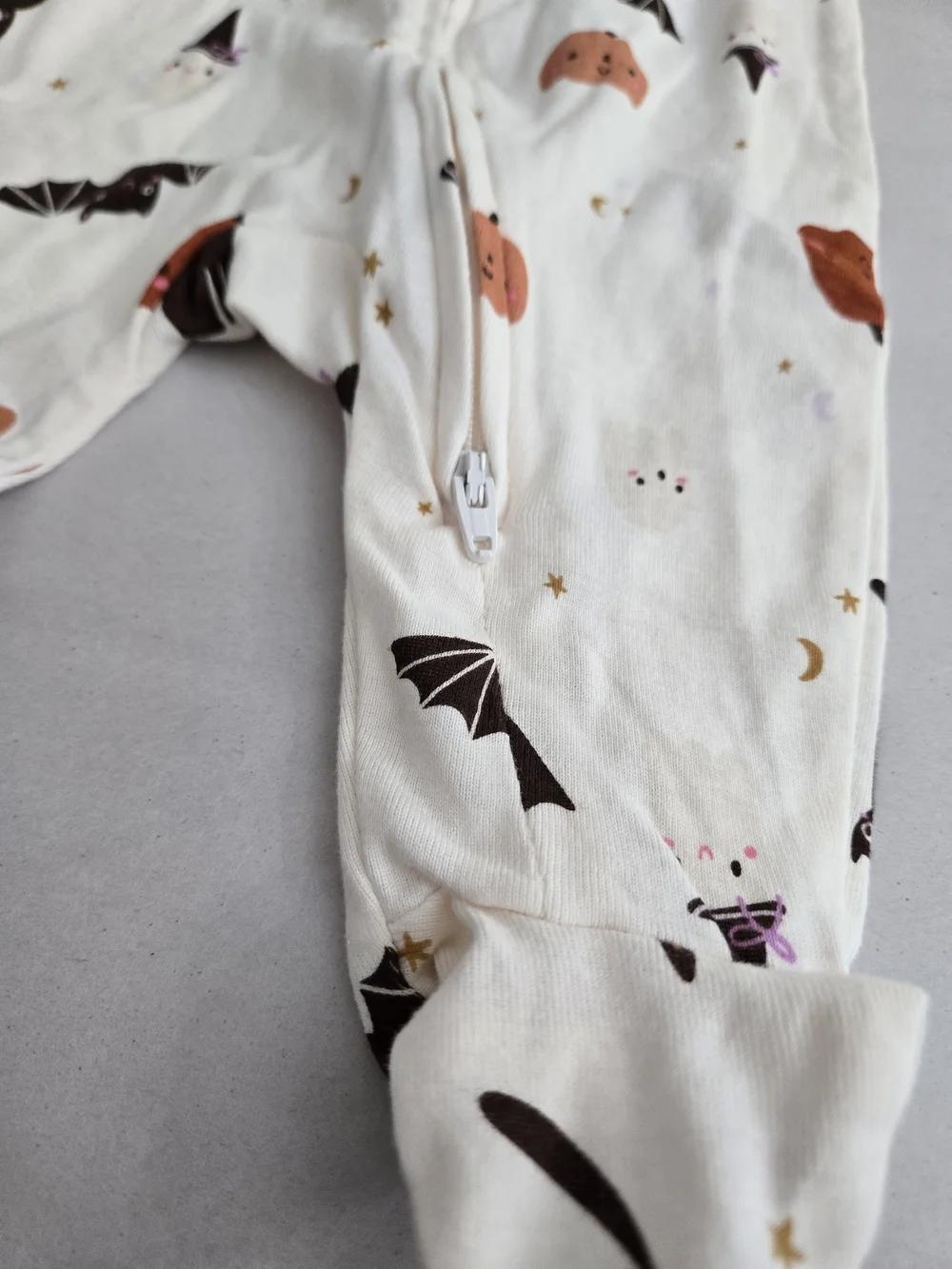 NWT Old Navy Baby 0-3M Footed Pajamas 2 Pack Halloween Pink